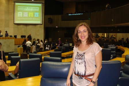 Juliana Damus participa de Seminário sobre alimentos saudáveis na merenda escolar