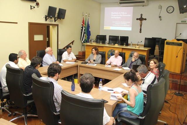 CEE Araraquara Cidade do Futuro recebe pesquisa da Unesp sobre demandas da população
