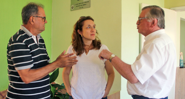 Juliana Damus visita Casa Caibar com objetivo de buscar apoio financeiro