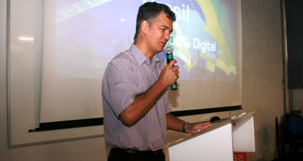 Yashuda participa do lançamento da Patrulha Digital no Senai de Araraquara
