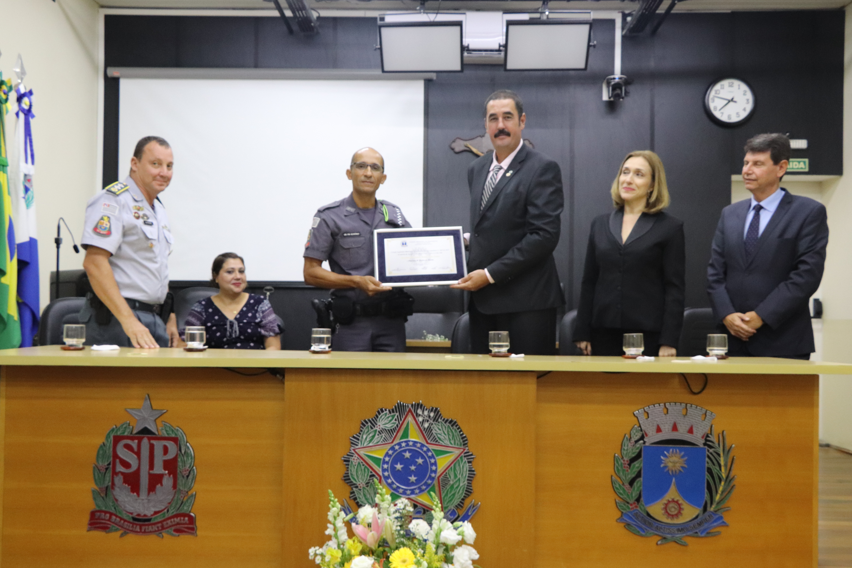 Cabo PM Honório recebe Diploma de Honra ao Mérito na Câmara Municipal (com vídeo)