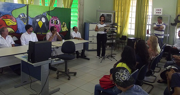 Edna e Adilson participam do lançamento do projeto Meio Ambiente abraça a Inclusão Social 