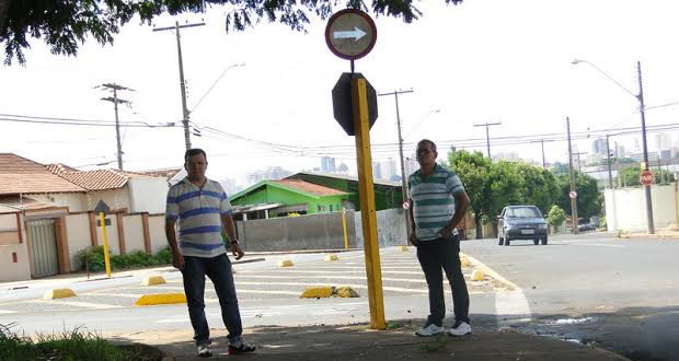 Adilson Vital consegue melhorias para  o trânsito no Martinez e no Melhado