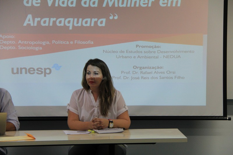 Gabriela Palombo debate condição de vida das mulheres de Araraquara