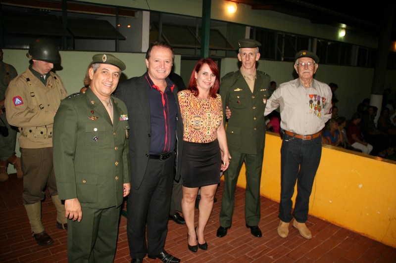 Vereador William Affonso nas comemorações do Dia da Vitória  ...e na homenagem as Mães 