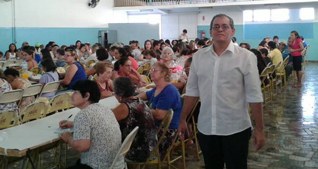 Vital participa de Chá Bingo Beneficente na paróquia São Pedro 