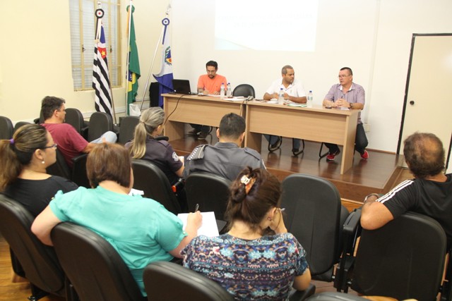 Édio Lopes: força tarefa integrada define encaminhamentos no Jardim das Hortênsias