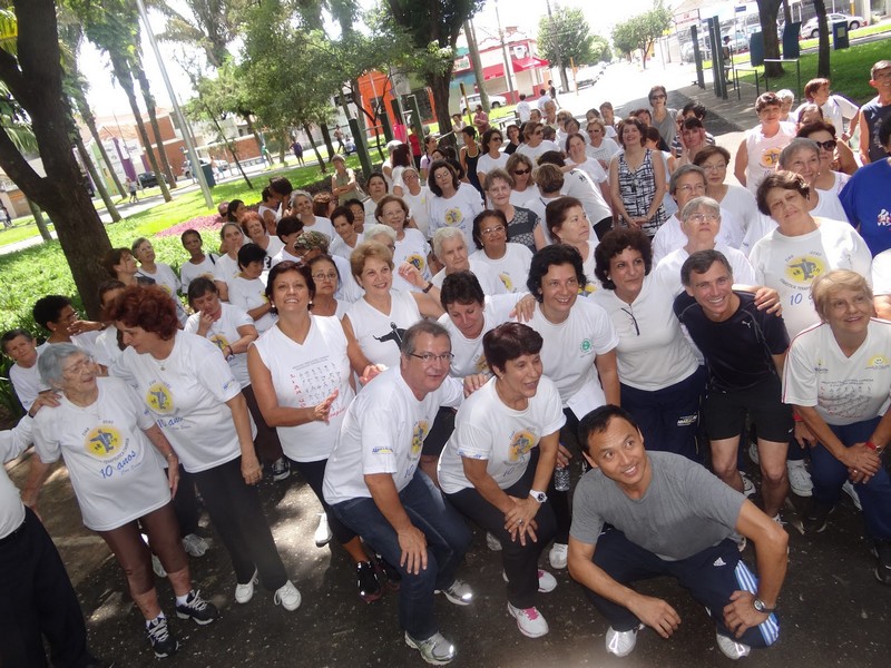 Jair Martinelli pede continuidade do programa saúde na praça