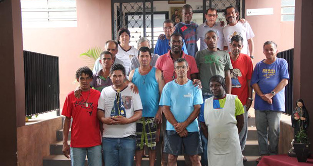 Vereador Gerson da Farmácia visita a Associação Padre Pio