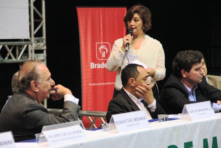 Edna Martins participou do 59º Congresso Estadual de Municípios