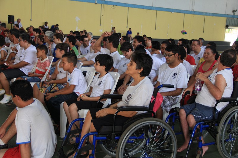 Documentário Flores Azuis tem avant première para alunos e equipe da APAE