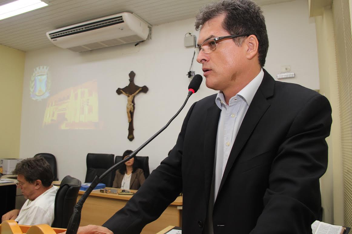 Doutor Lapena pedirá ao MEC manutenção do Pibid em Araraquara