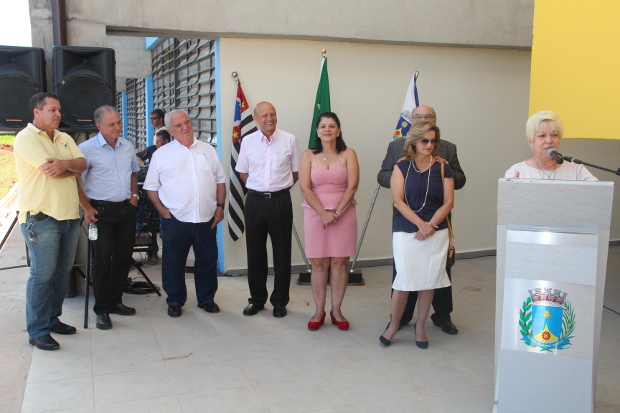 Vereadores participam de inauguração da Escola Estadual “Profª Miryan Leopoldina Caramuru de Castro Monteiro”