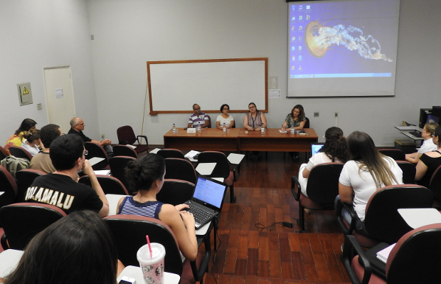 Juliana Damus participa de Mesa Redonda na Unesp