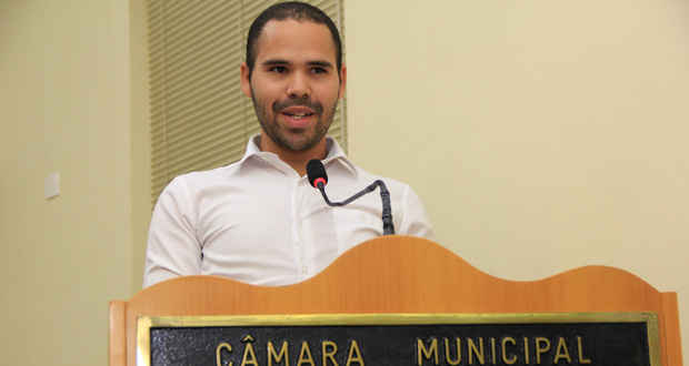 Cidadão defende na Câmara Municipal o transporte privado individual de passageiros