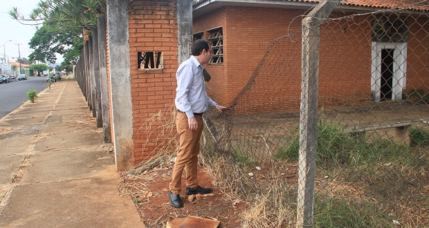 Gerson da Farmácia questiona destino de prédio do antigo IAP