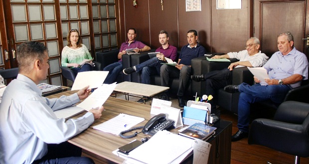 Vereadores analisam novos projetos apresentados na Câmara